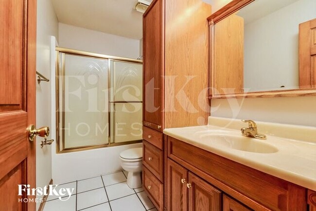 Building Photo - 1407 Sandra Elaine Dr