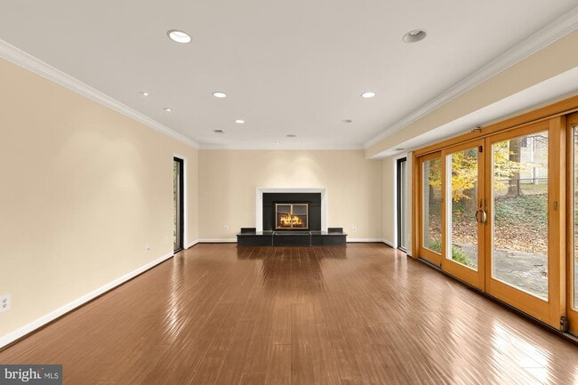 Building Photo - 1434 Kirby Rd