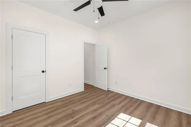 Building Photo - Earn Wealth While Leasing - Like a Homeowner - Lease to Own