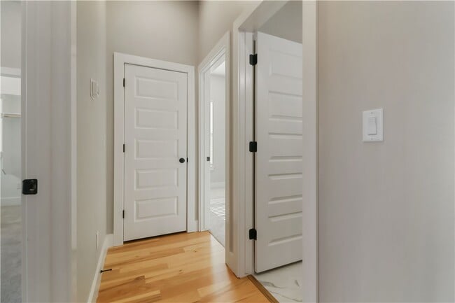 Building Photo - 500 Apollo Dr