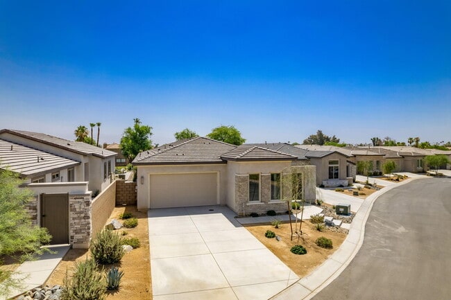 Building Photo - 45906 Champion Ct.