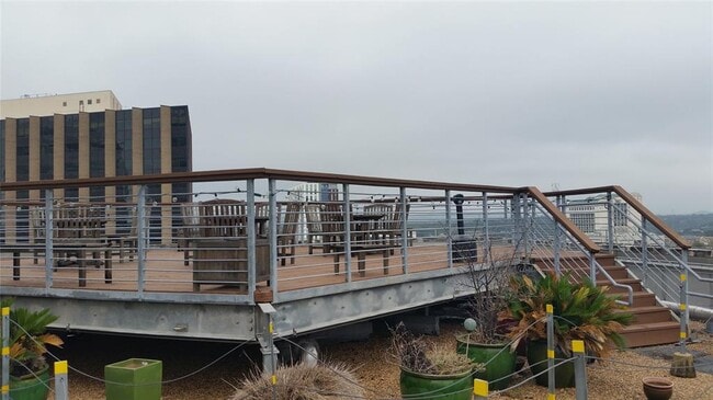 Building Photo - 710 Colorado St