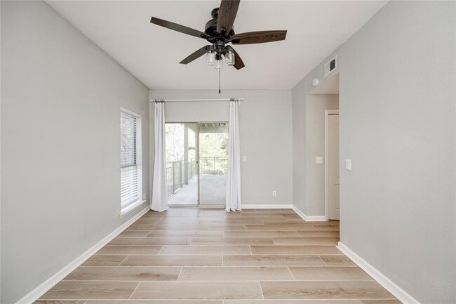 Building Photo - 6000 Shepherd Mountain Cove