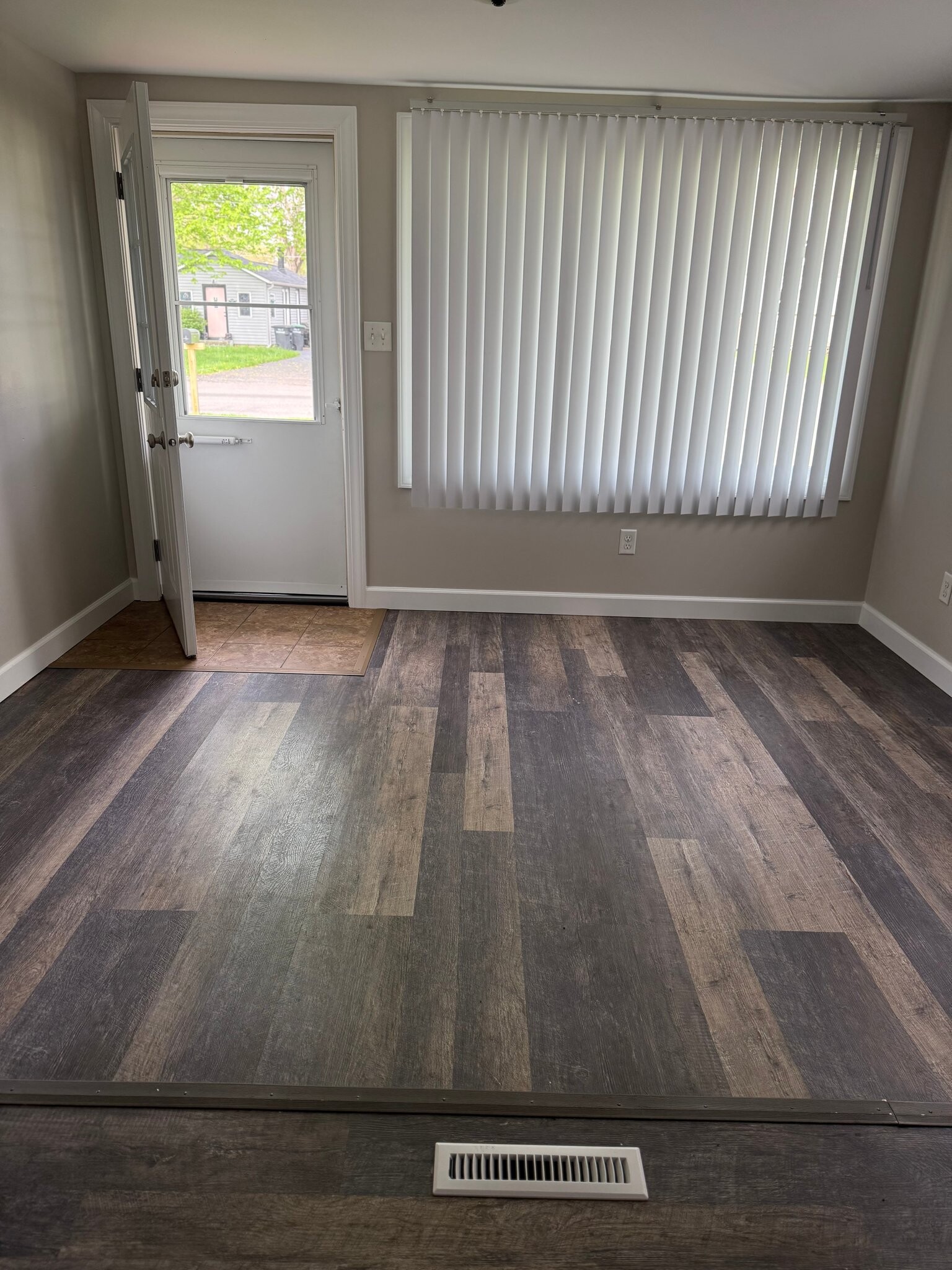 Building Photo - 2793 Bryant St