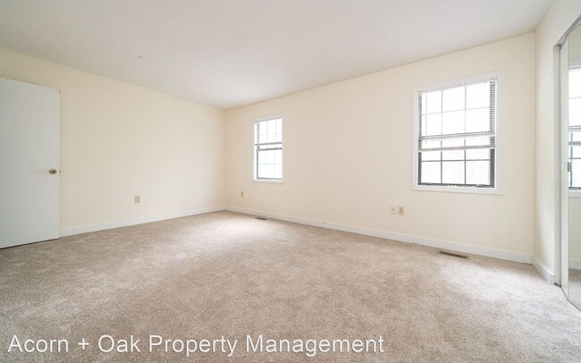 Building Photo - 3 br, 2.5 bath House - 15 Willow Bridge Dr