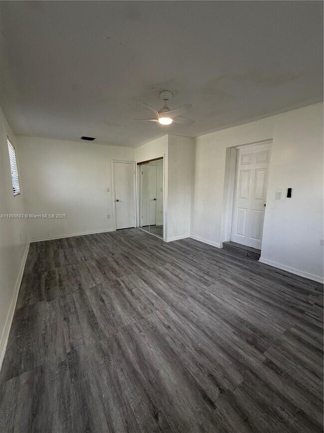 Building Photo - 2531 NW 152nd Terrace