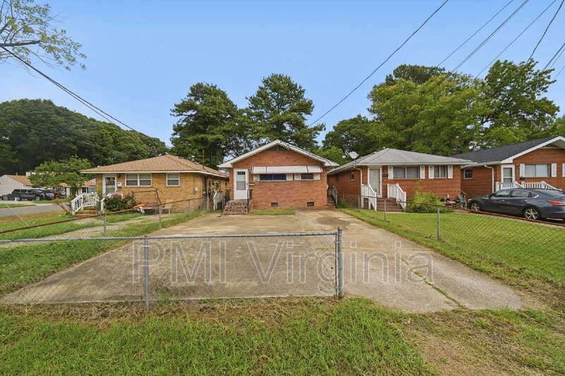 Building Photo - 430 Greenbriar Ave
