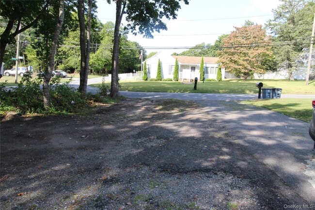 Building Photo - 405 Kane Ave