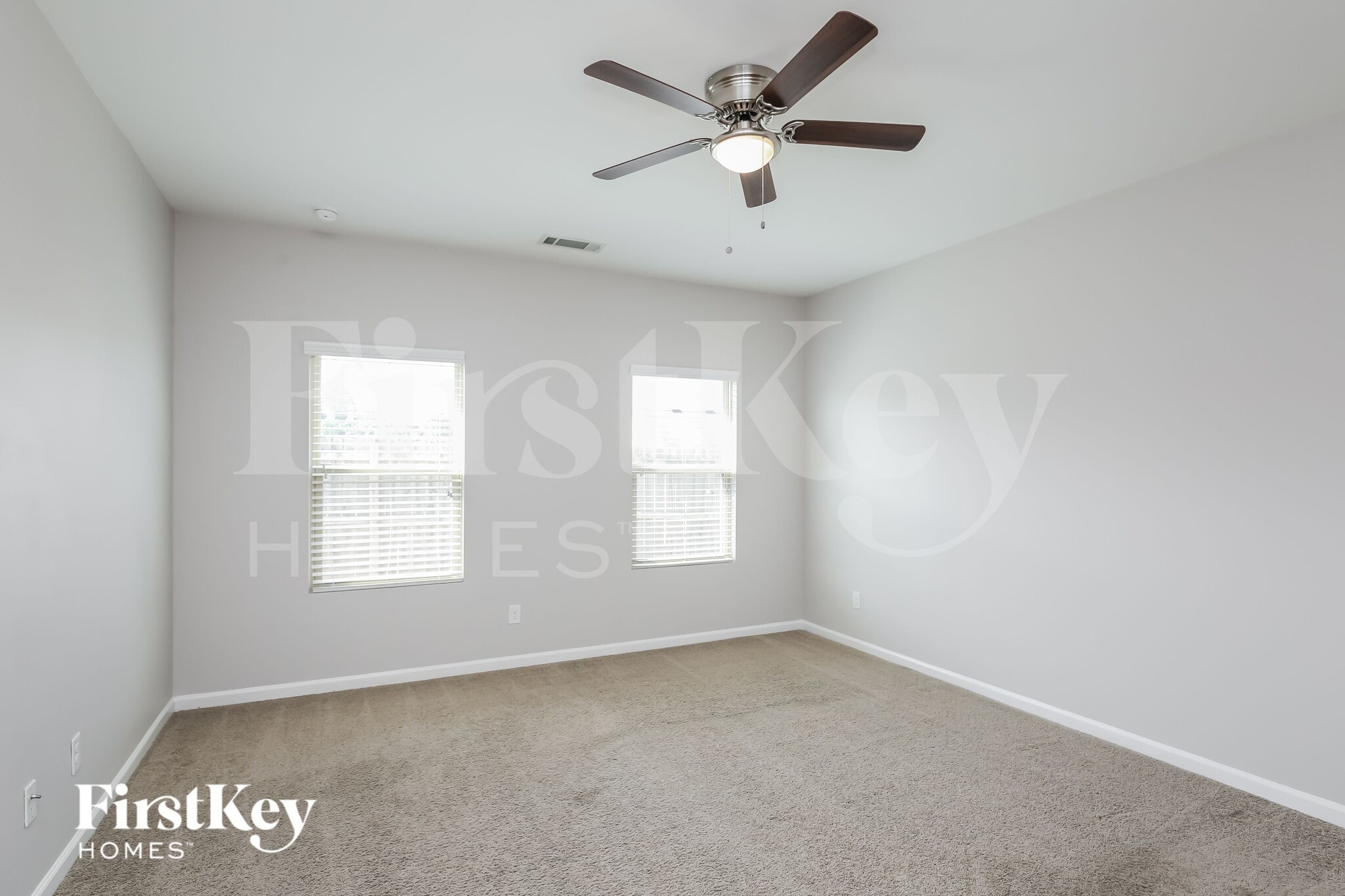 Building Photo - 4221 Weeping Willow Dr