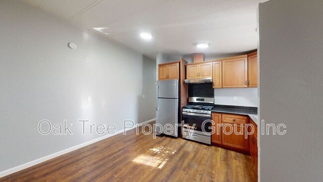 Building Photo - 2219 23rd Ave