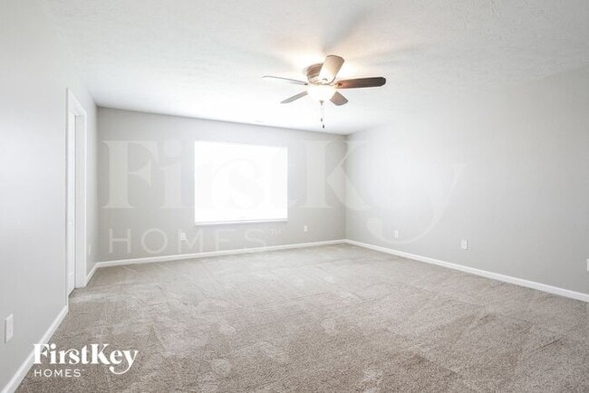 Building Photo - 121 Blue Lace Dr