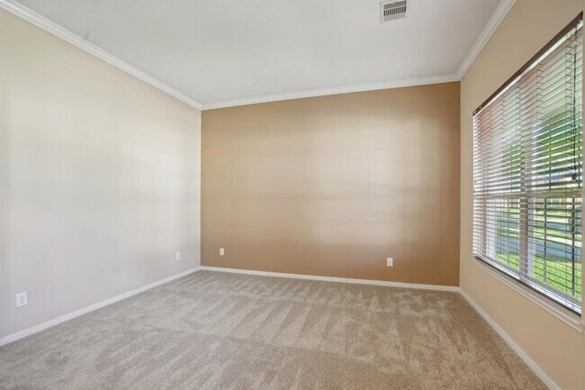 Building Photo - 14027 Mohave Way Dr