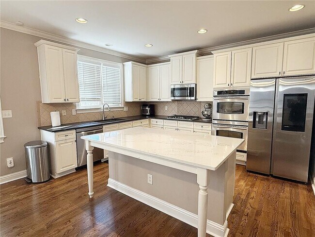 Building Photo - 5177 Dovecote Trail