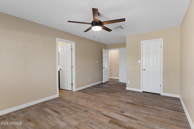 Building Photo - 18408 N 46th Dr