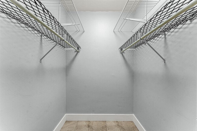 Building Photo - 4502 N Federal Hwy