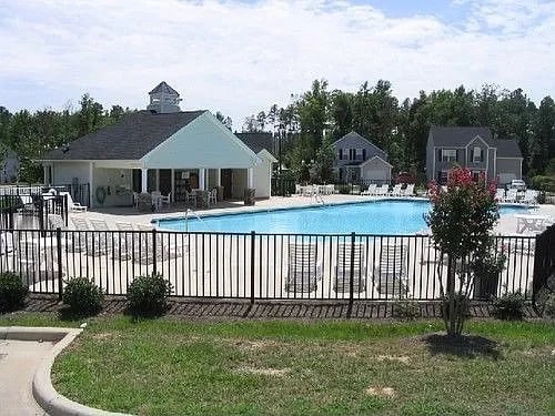 Building Photo - Room in Townhome on Plank Bridge Way