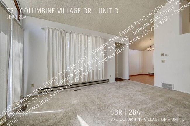 Building Photo - 771 Columbine Village Dr
