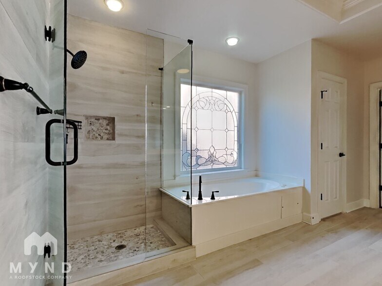 Building Photo - 2149 Wrights Mill Cir NE