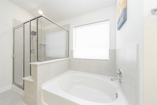 Building Photo - 15406 Easton Gate Ln