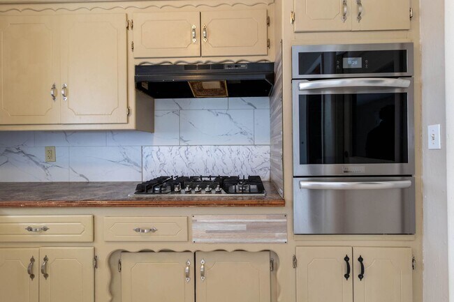 Building Photo - Spacious 3BD/1.BTH Home in Spencer