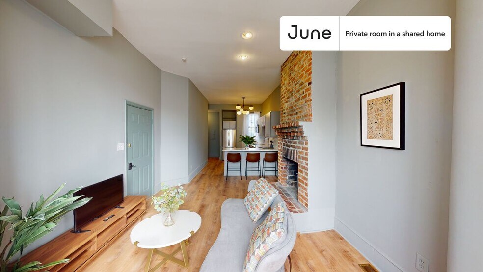 Building Photo - Room in Shared 5 bed/2 bath home