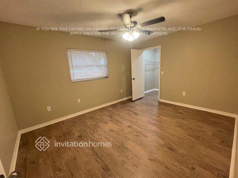 Building Photo - 385 Atwater St