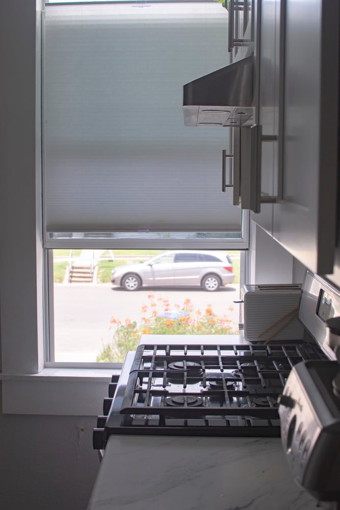 Building Photo - 812 W Russell Pl