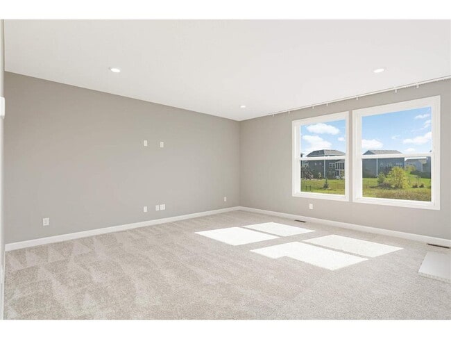 Building Photo - 17545 57th St NE