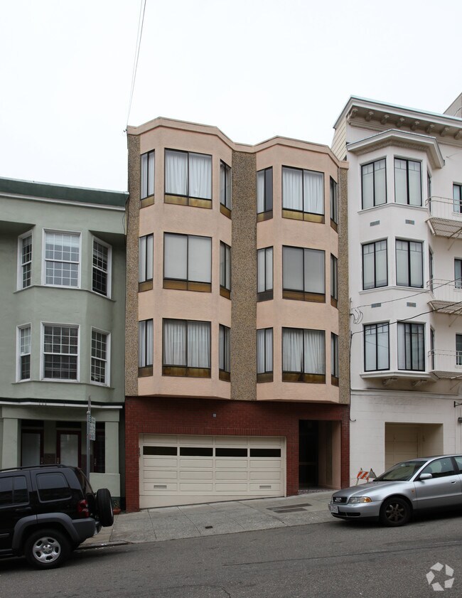 Primary Photo - 1540 Greenwich St