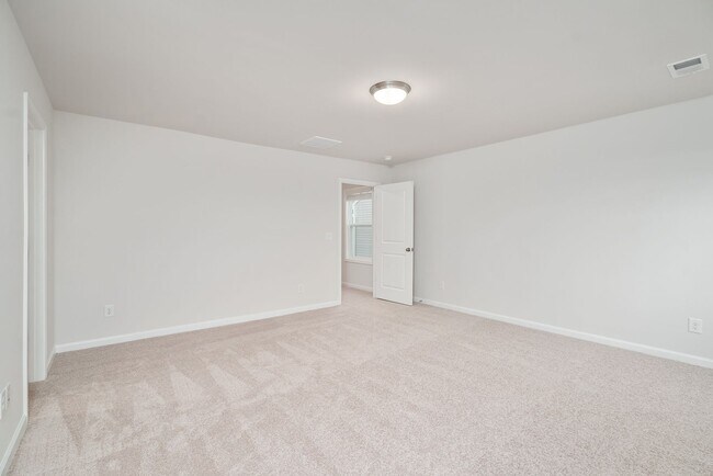 Building Photo - 775 Justify Lp