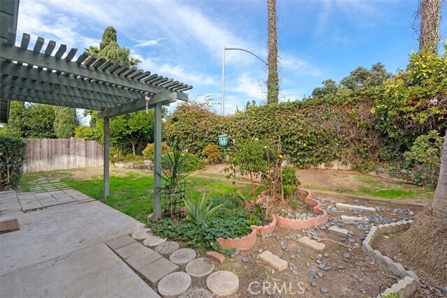 Building Photo - 27041 Avenida Las Palmas