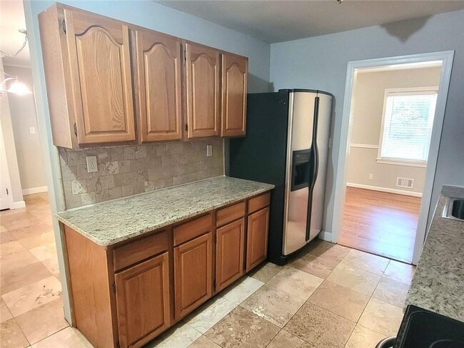 Building Photo - 1061 Homewood Ct