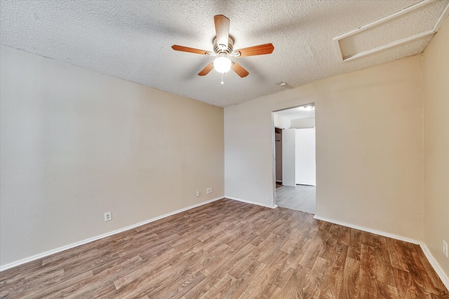 Building Photo - 15278 Mesquite Trl