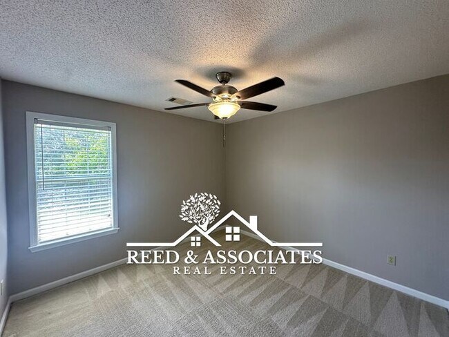 Building Photo - 3 Bedroom in Cordova-Appling Area