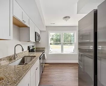 Building Photo - 2909 Briarwood Ln