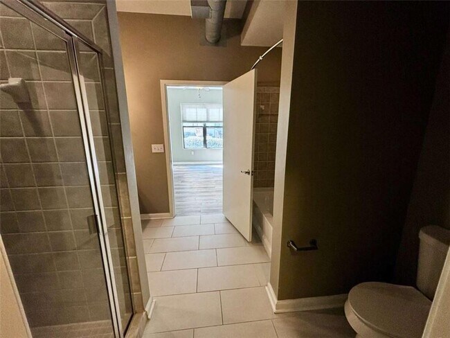 Building Photo - 5300 Peachtree Rd