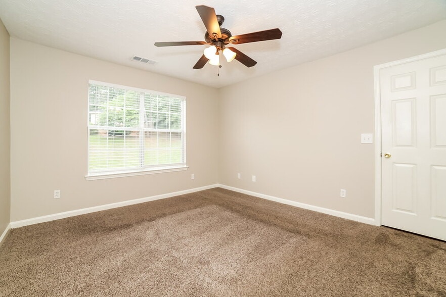 Building Photo - 6937 Fairway Trail
