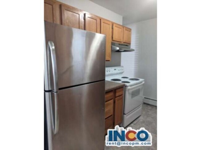 Building Photo - 1641 Ingalls St