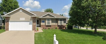 Building Photo - 2374 Kristian St