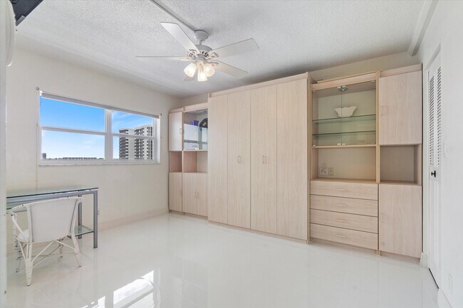 Building Photo - 3300 S Ocean Blvd