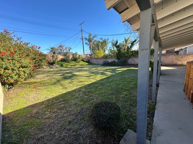 Building Photo - Modern Elegance and Tranquility: Remodeled...