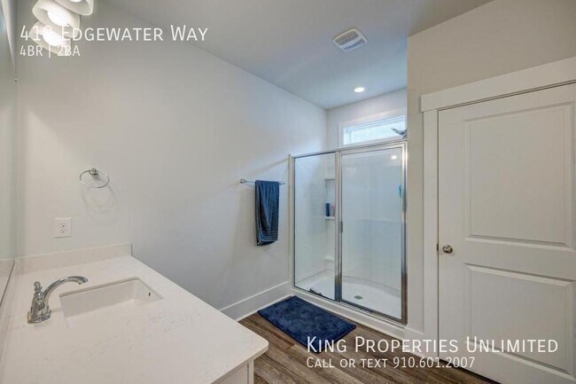 Building Photo - 410 Edgewater Wy