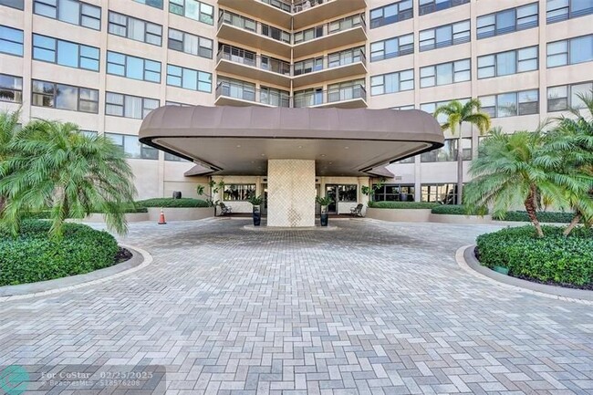 Building Photo - 3800 Galt Ocean Dr