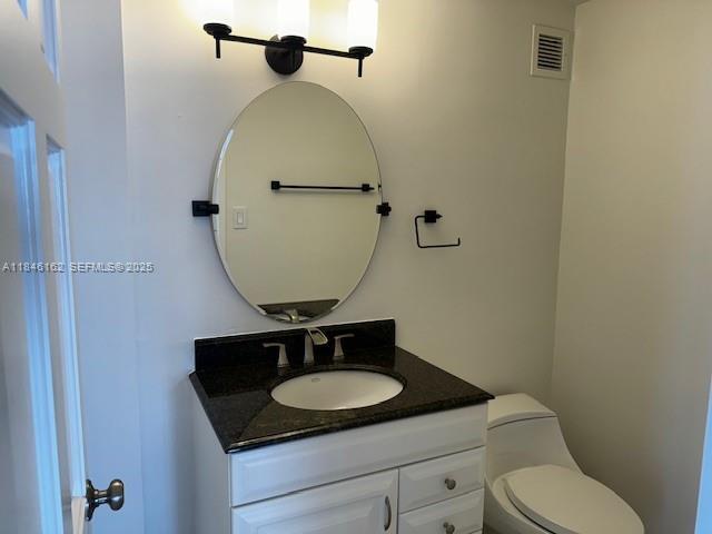 Building Photo - 9100 W Bay Harbor Dr