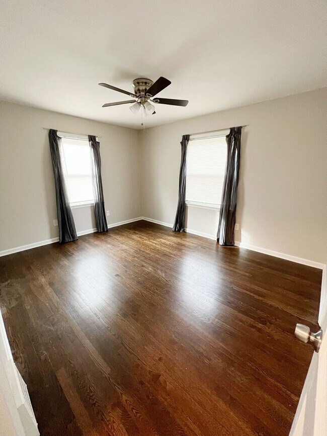 Building Photo - COMING SOON: This Great Home in Roeland Pa...