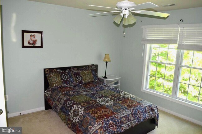 Building Photo - 6808 Old Chesterbrook Rd