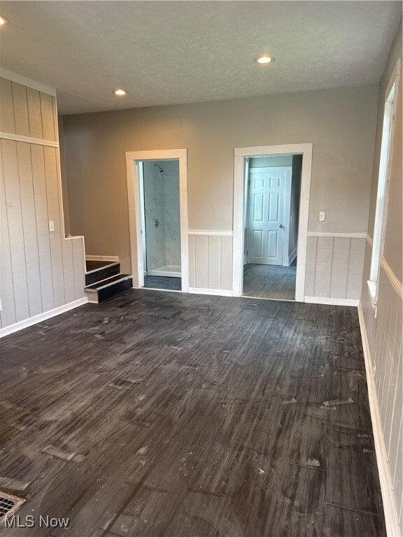 Building Photo - 1126 Borden Ave SW