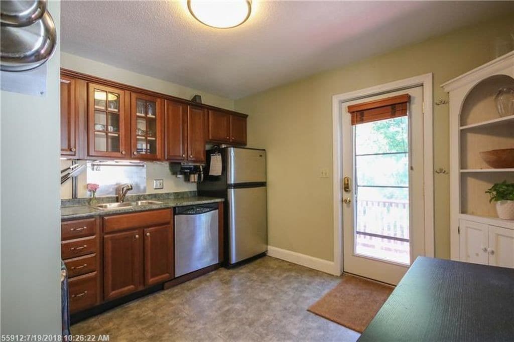 Building Photo - 287 Spring St