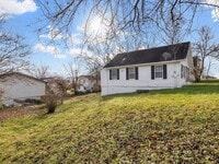 Building Photo - 206 Chaplin Ave