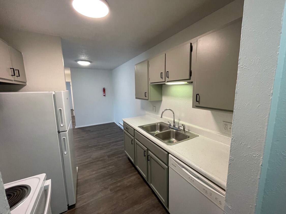 Frenchtown Flats - 725 Washington St Monroe MI 48161 | Apartment Finder, image size:1125x844